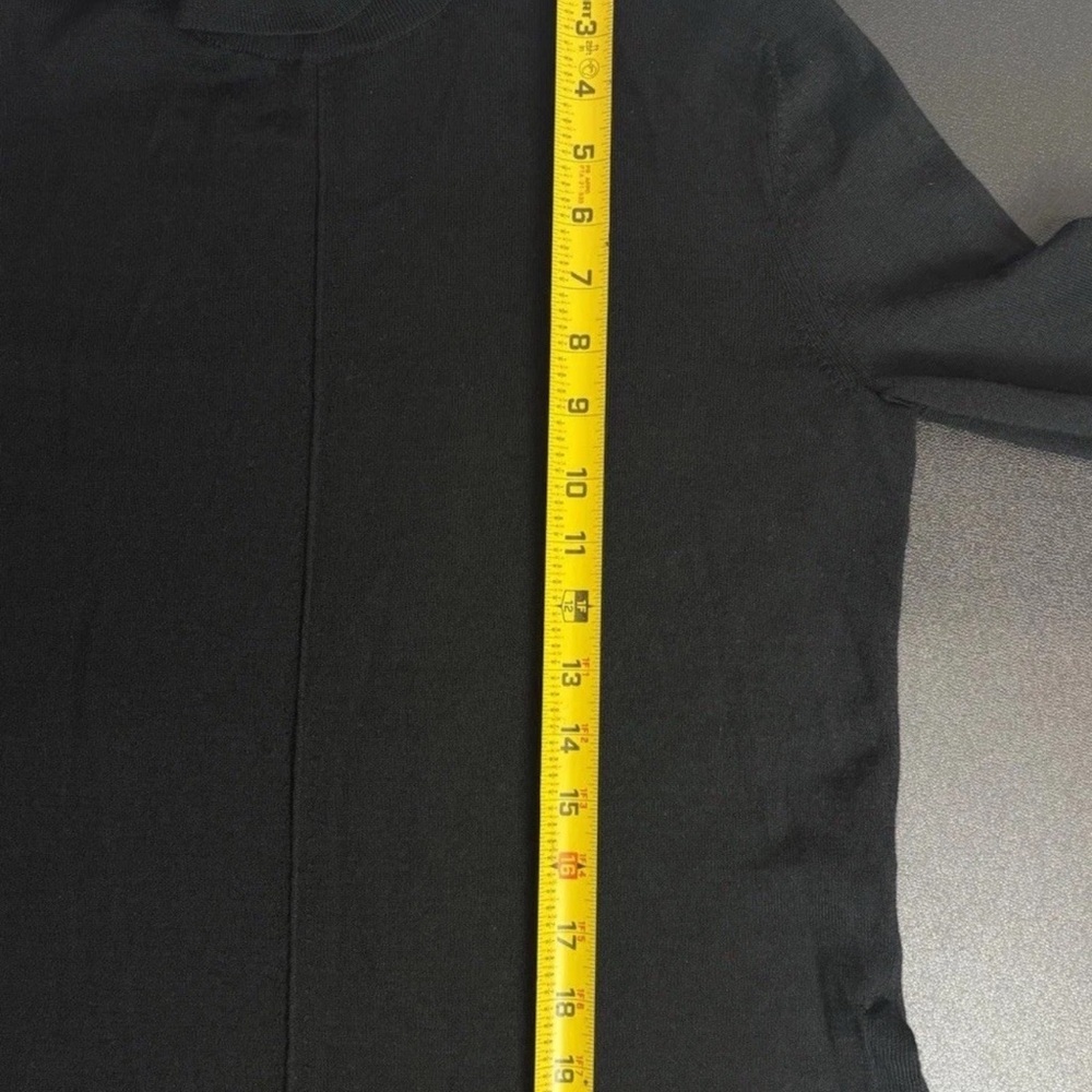 Banana Republic Black Merino Wool Turtleneck Sweater Long Sleeve Women’s Medium - Picture 13 of 14